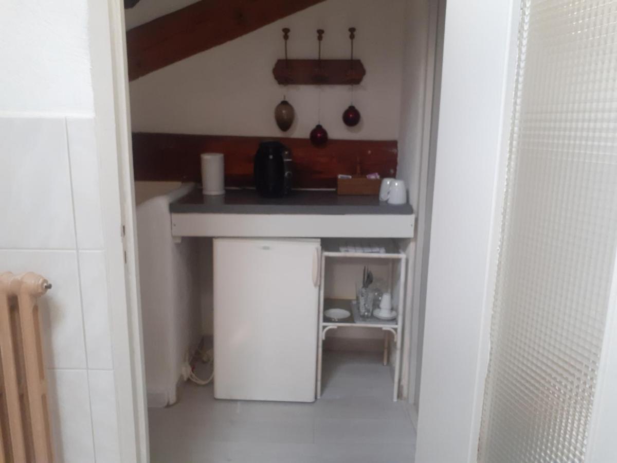 Chambre Dans Une Grande Maison Entre Canal Du Midi Et Centre Ville Béziers Eksteriør bilde